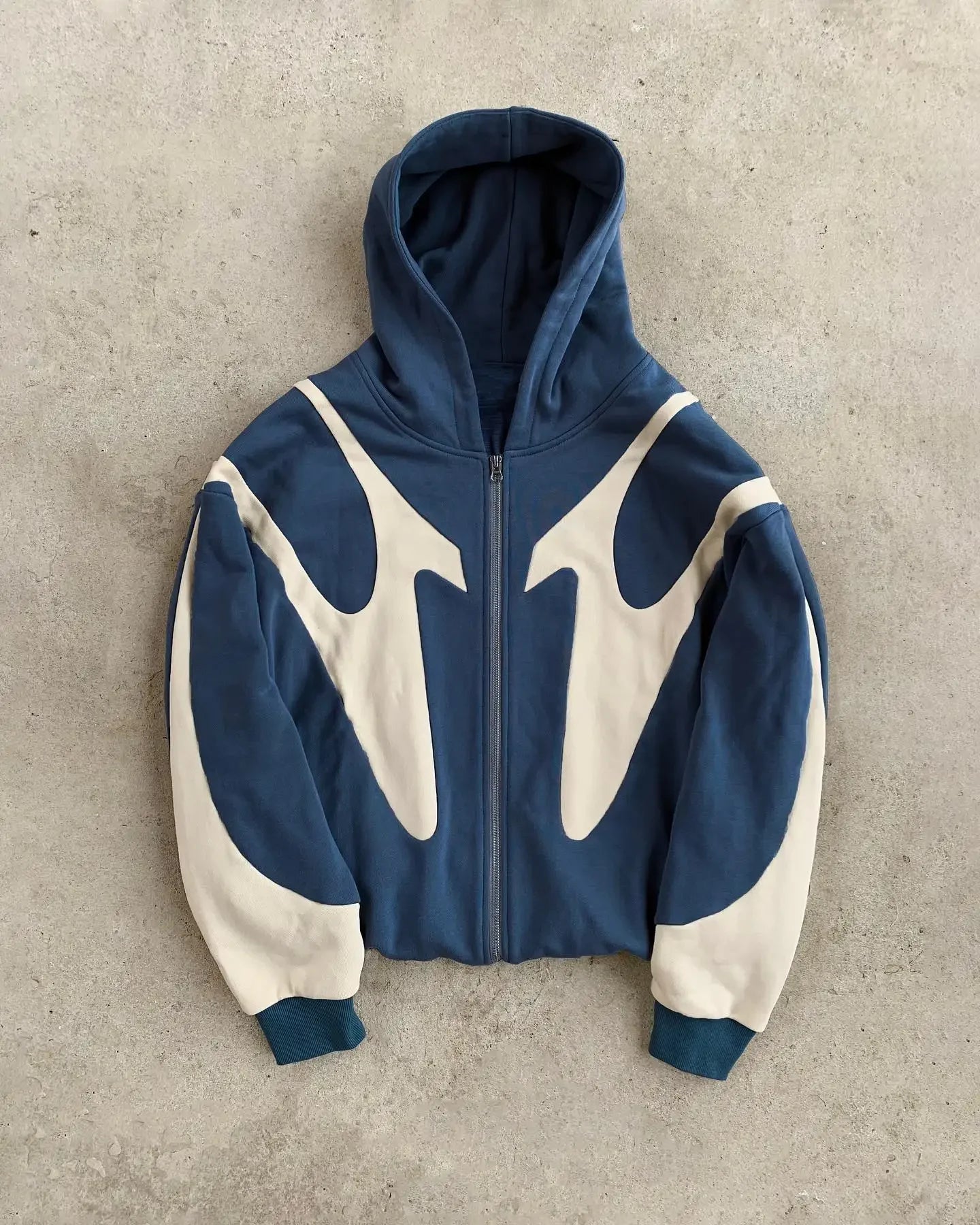 THE WAVE HOODIE